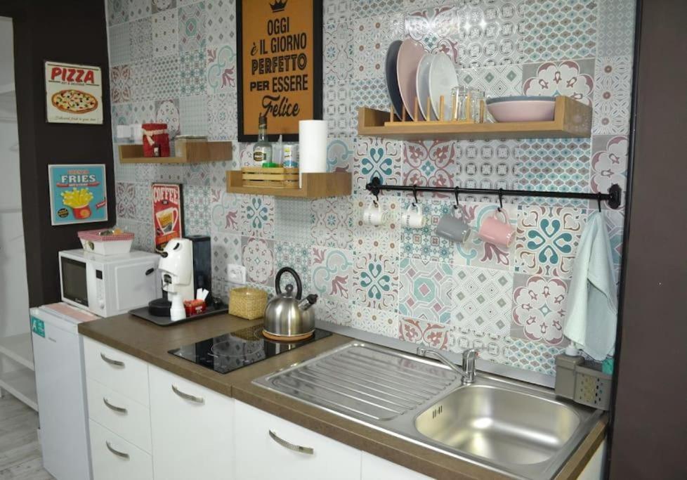 Casa Mya - Studio Flat نابولي المظهر الخارجي الصورة